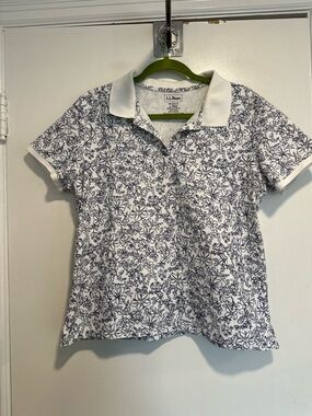 NWOT L.L. Bean pique Misses Sz:L polo shirt AOP Abstract floral print pattern